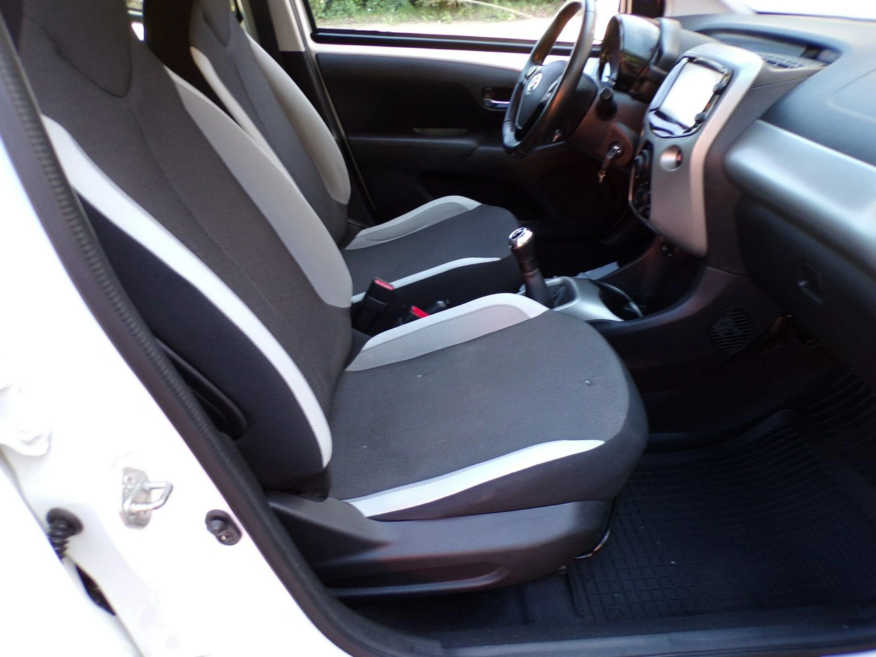 Toyota Aygo - Zdjęcie 17