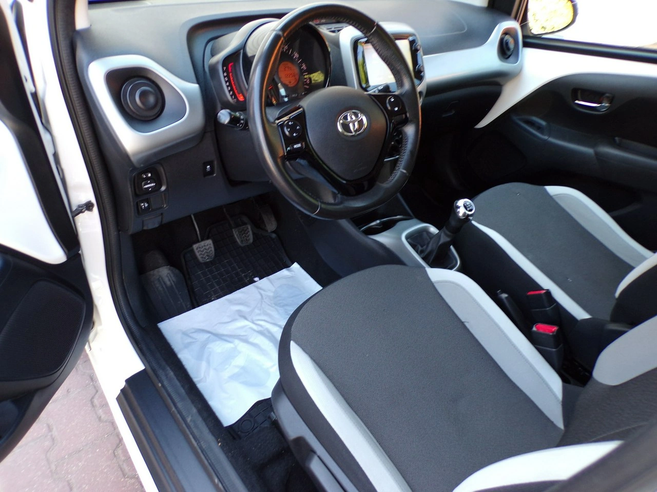 Toyota Aygo - Zdjęcie 26