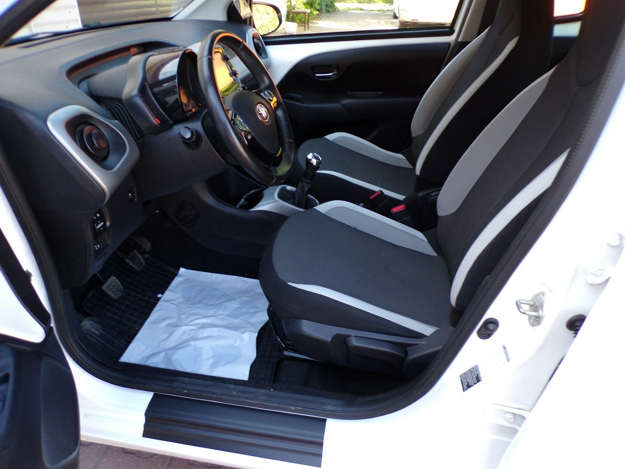 Toyota Aygo - Zdjęcie 27