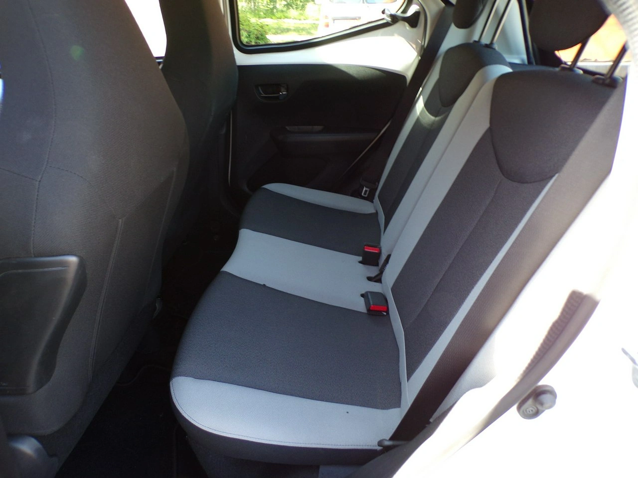 Toyota Aygo - Zdjęcie 30