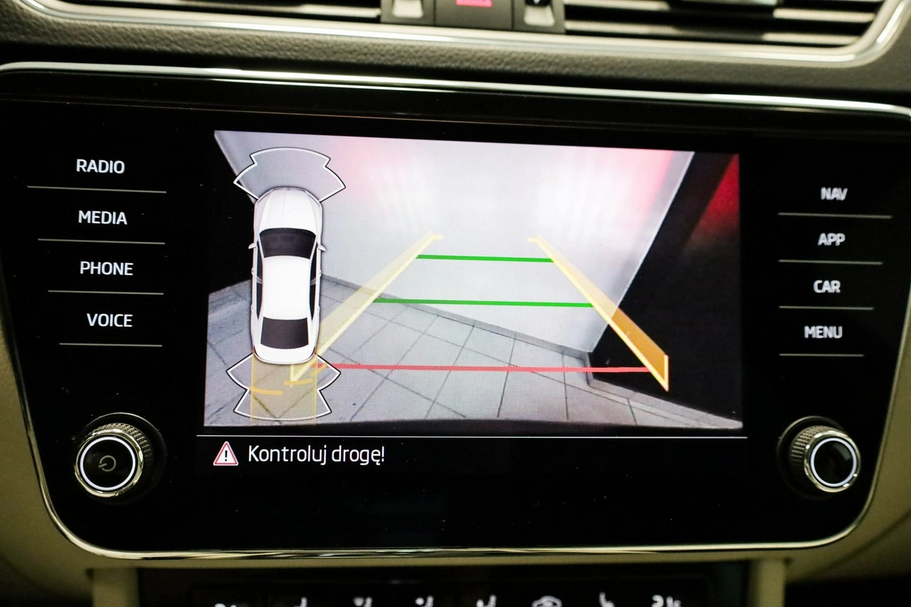 Skoda Superb - Zdjęcie 21