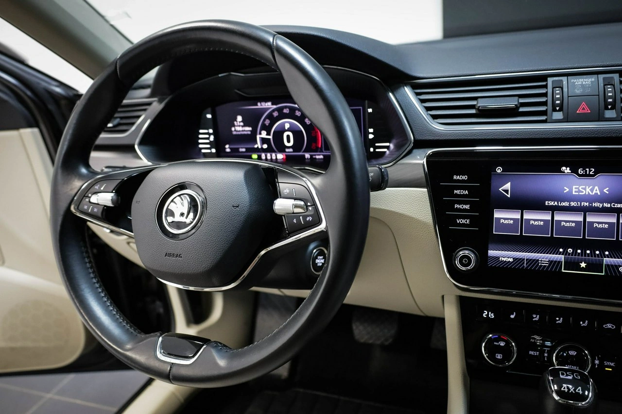 Skoda Superb - Zdjęcie 25
