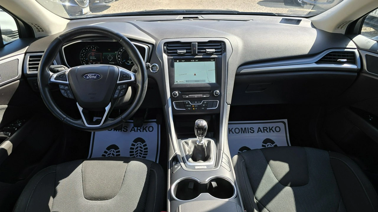 Ford Mondeo - Zdjęcie 10