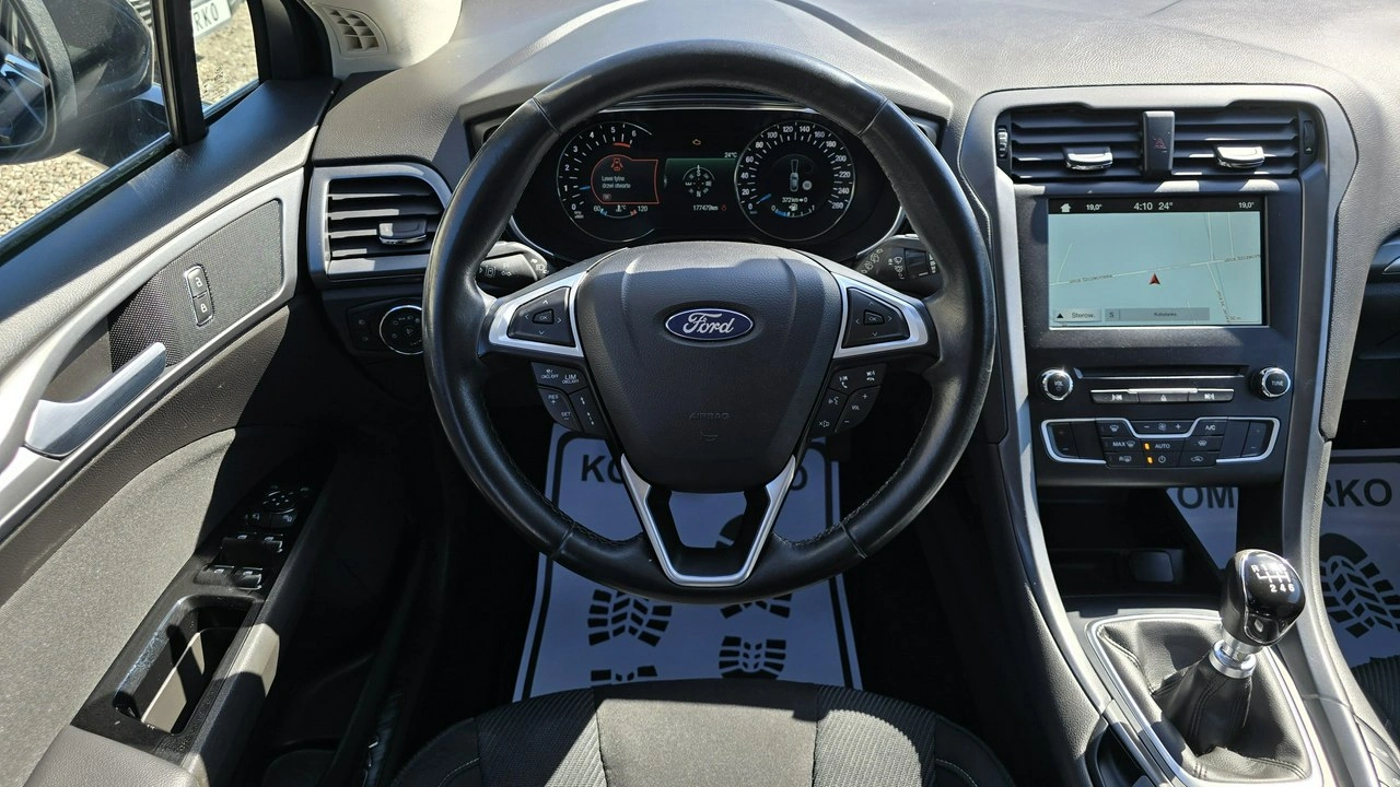 Ford Mondeo - Zdjęcie 11