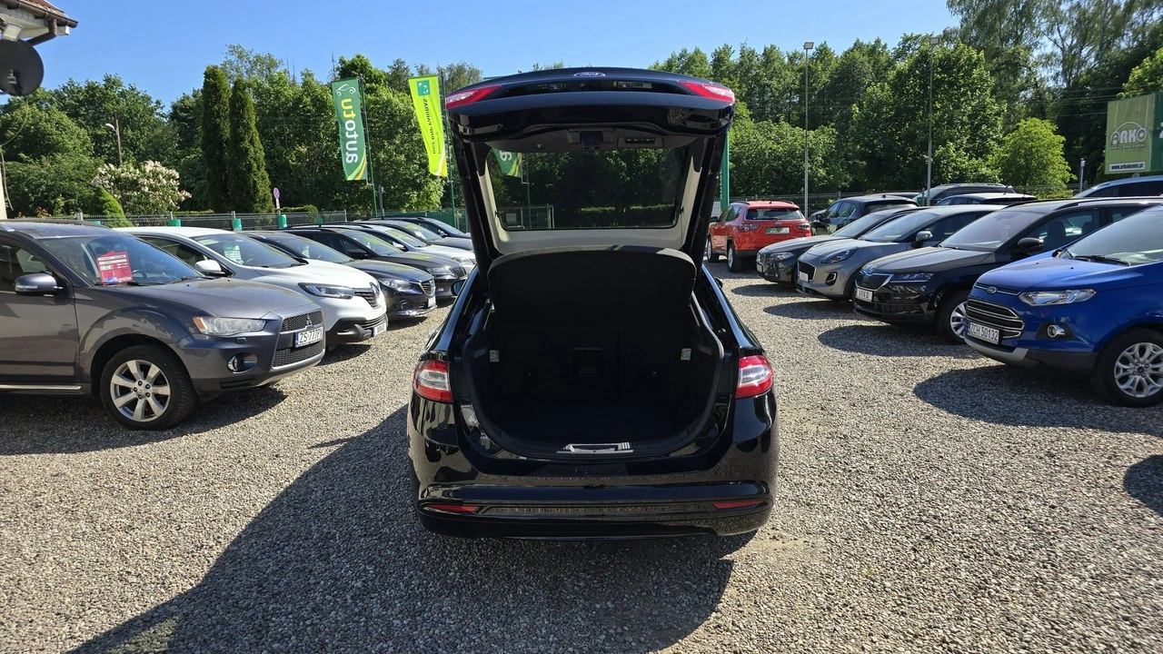 Ford Mondeo - Zdjęcie 14
