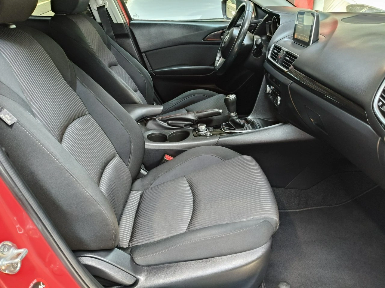 Mazda 3 - Zdjęcie 13