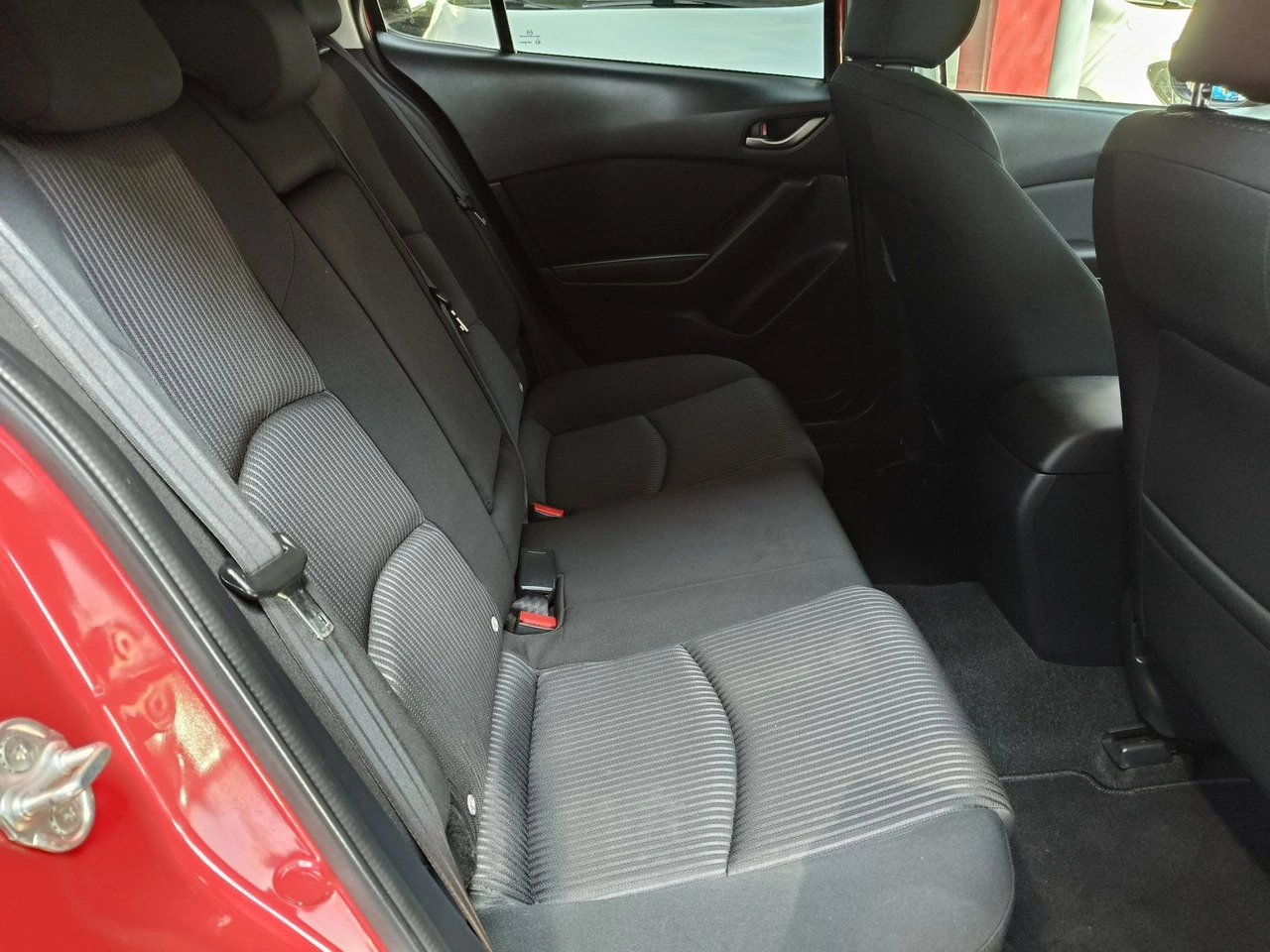 Mazda 3 - Zdjęcie 14