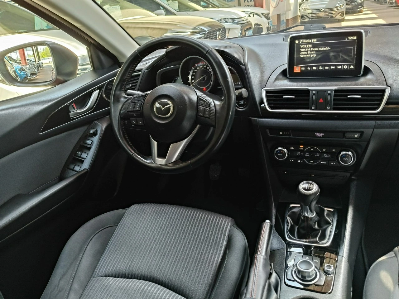 Mazda 3 - Zdjęcie 15