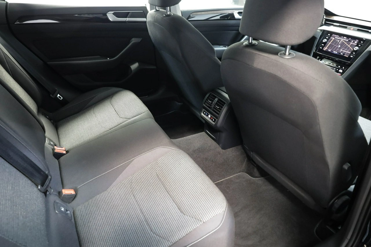 Volkswagen Arteon - Zdjęcie 19