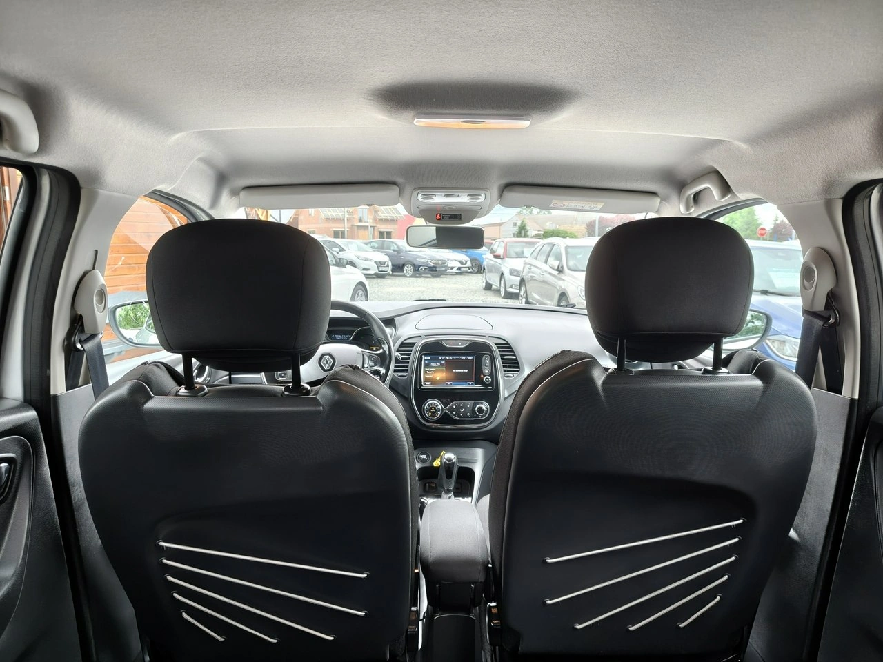 Renault Captur - Zdjęcie 17