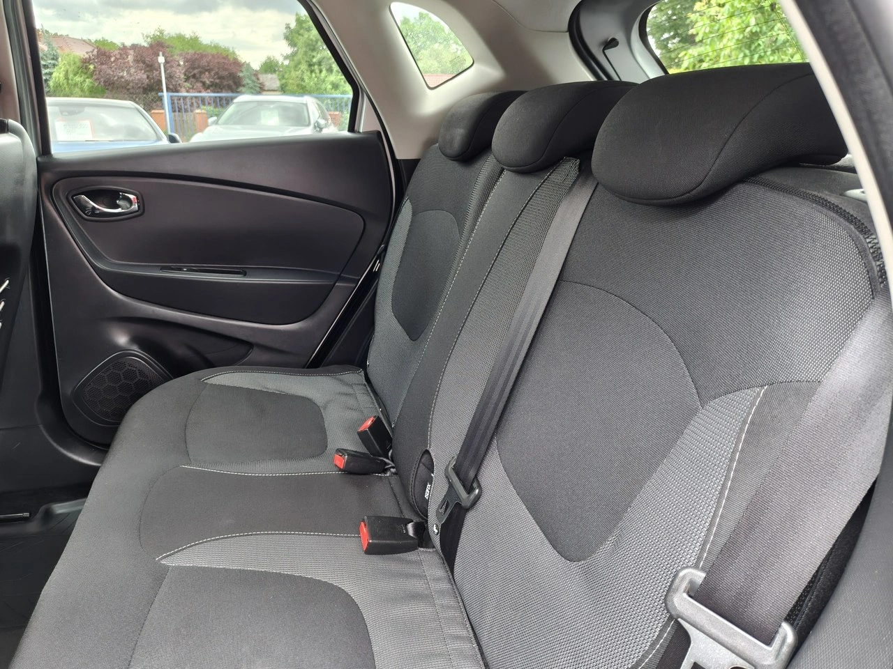 Renault Captur - Zdjęcie 26