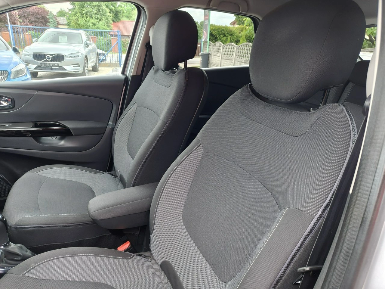 Renault Captur - Zdjęcie 12