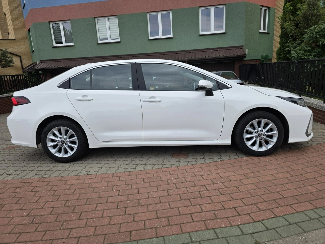 Toyota Corolla - Zdjęcie 11