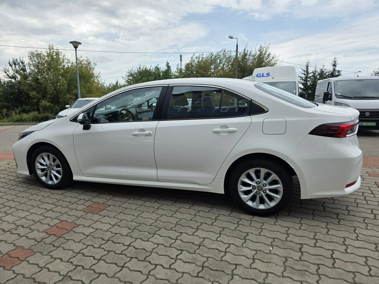 Toyota Corolla - Zdjęcie 16