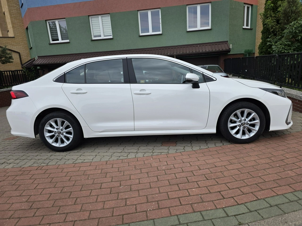 Toyota Corolla - Zdjęcie 21