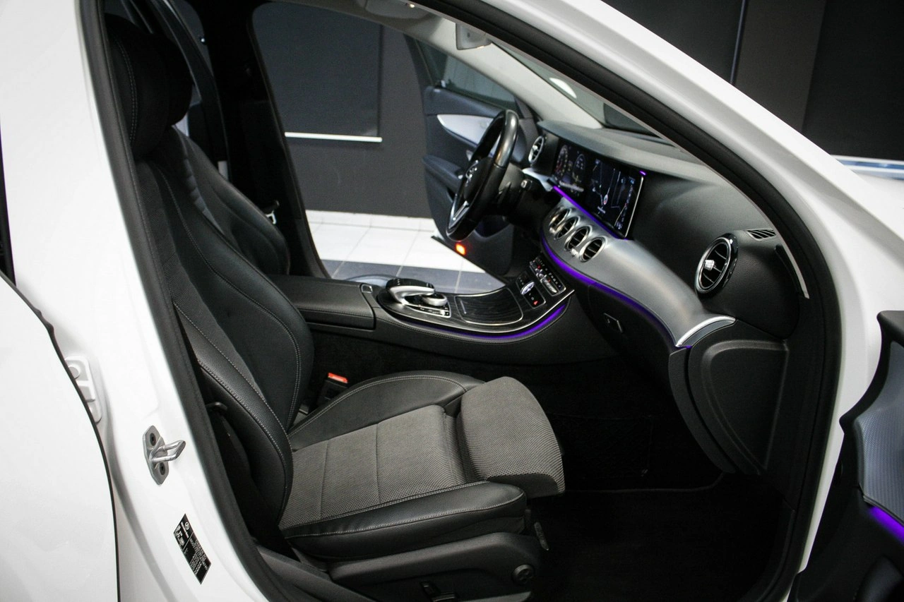 Mercedes E 220 - Zdjęcie 19