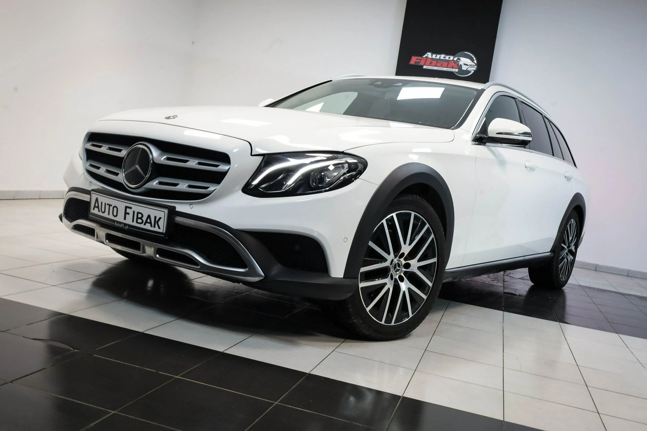 Mercedes E 220 - Zdjęcie 3