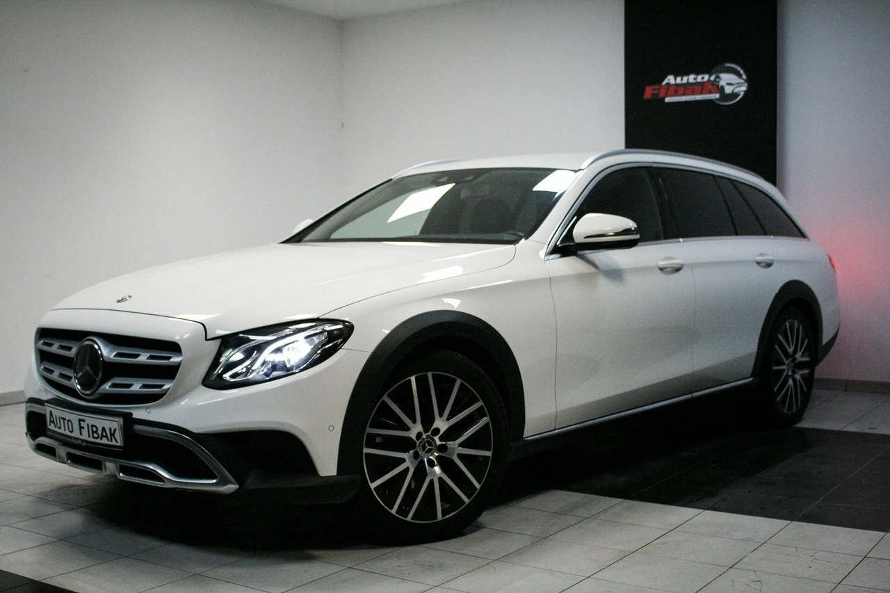 Mercedes E 220 - Zdjęcie 3