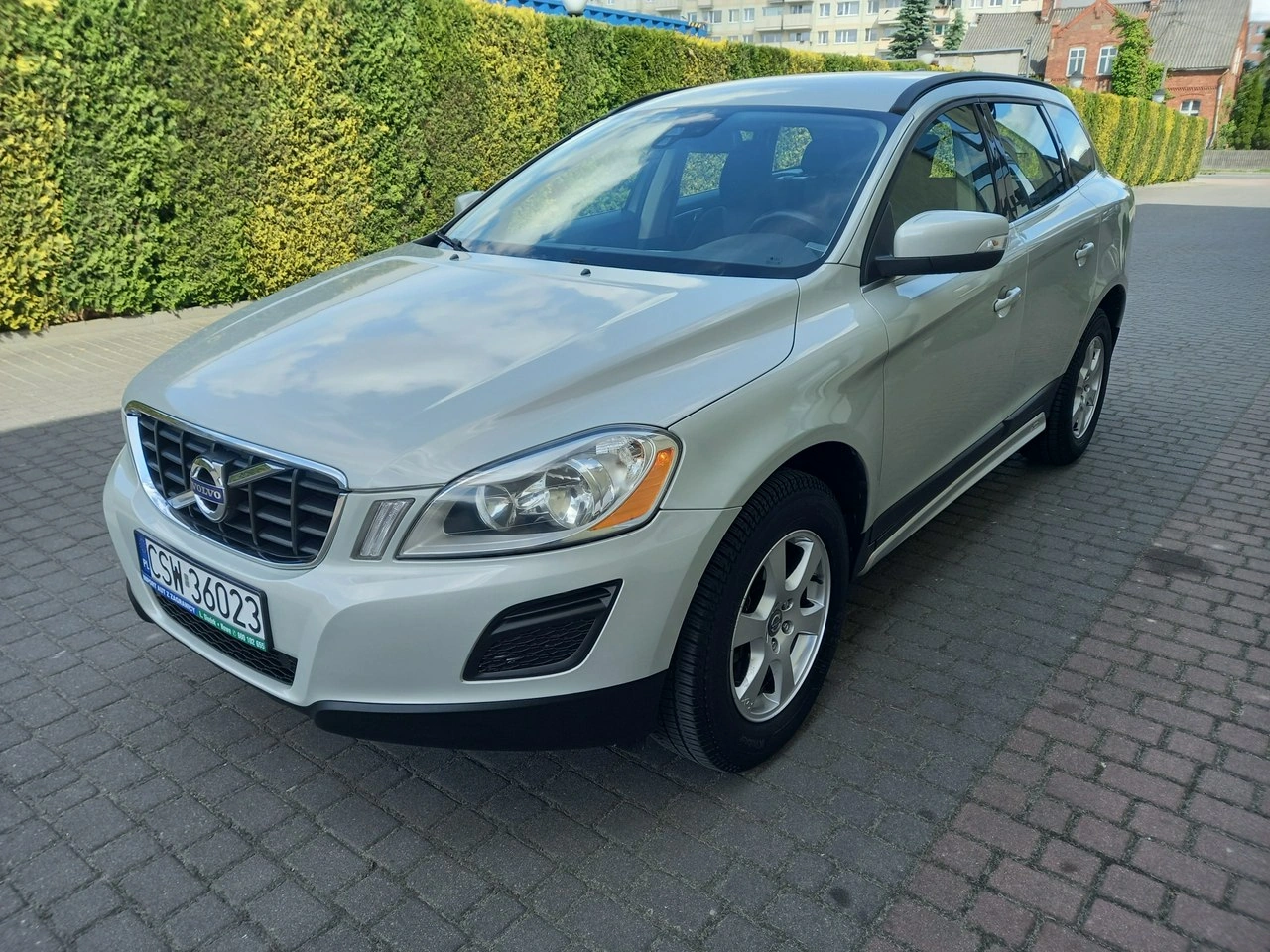 Volvo XC 60 - Zdjęcie 10