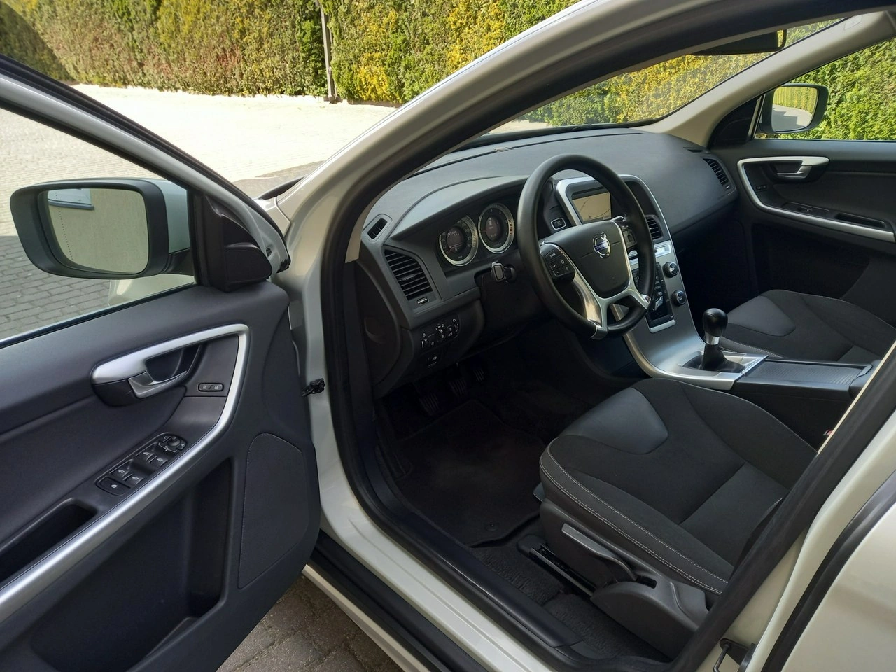 Volvo XC 60 - Zdjęcie 31