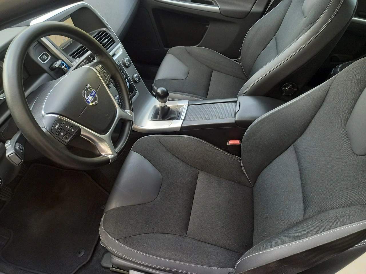 Volvo XC 60 - Zdjęcie 34