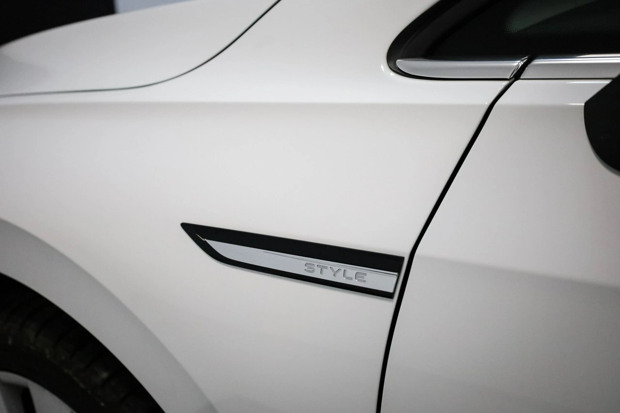 Volkswagen Golf - Zdjęcie 12