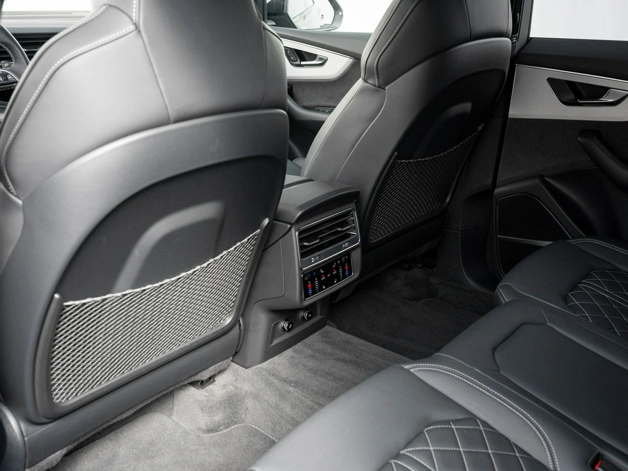 Audi Q8 - Zdjęcie 21