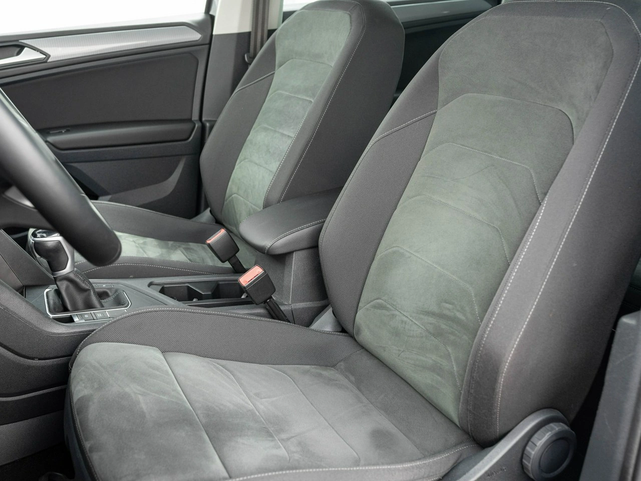 Volkswagen Tiguan - Zdjęcie 10