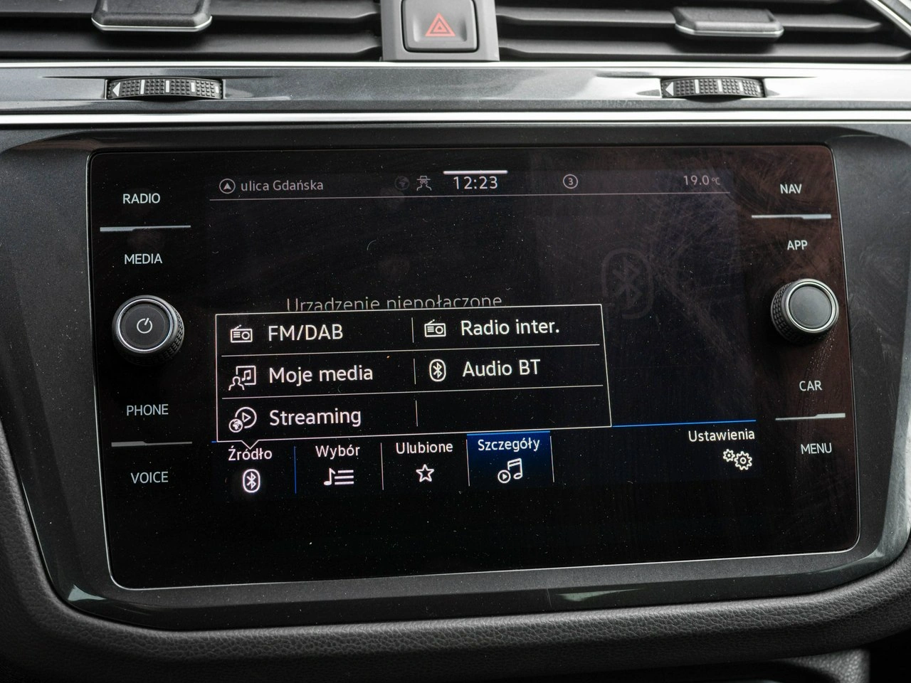 Volkswagen Tiguan - Zdjęcie 17