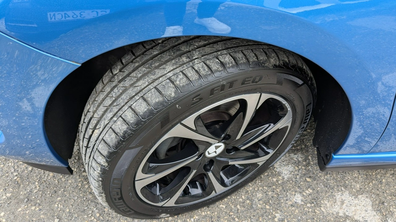 DS Automobiles DS 3 - Zdjęcie 38
