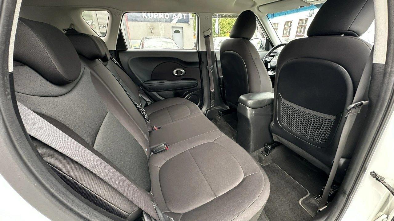 Kia Soul - Zdjęcie 24