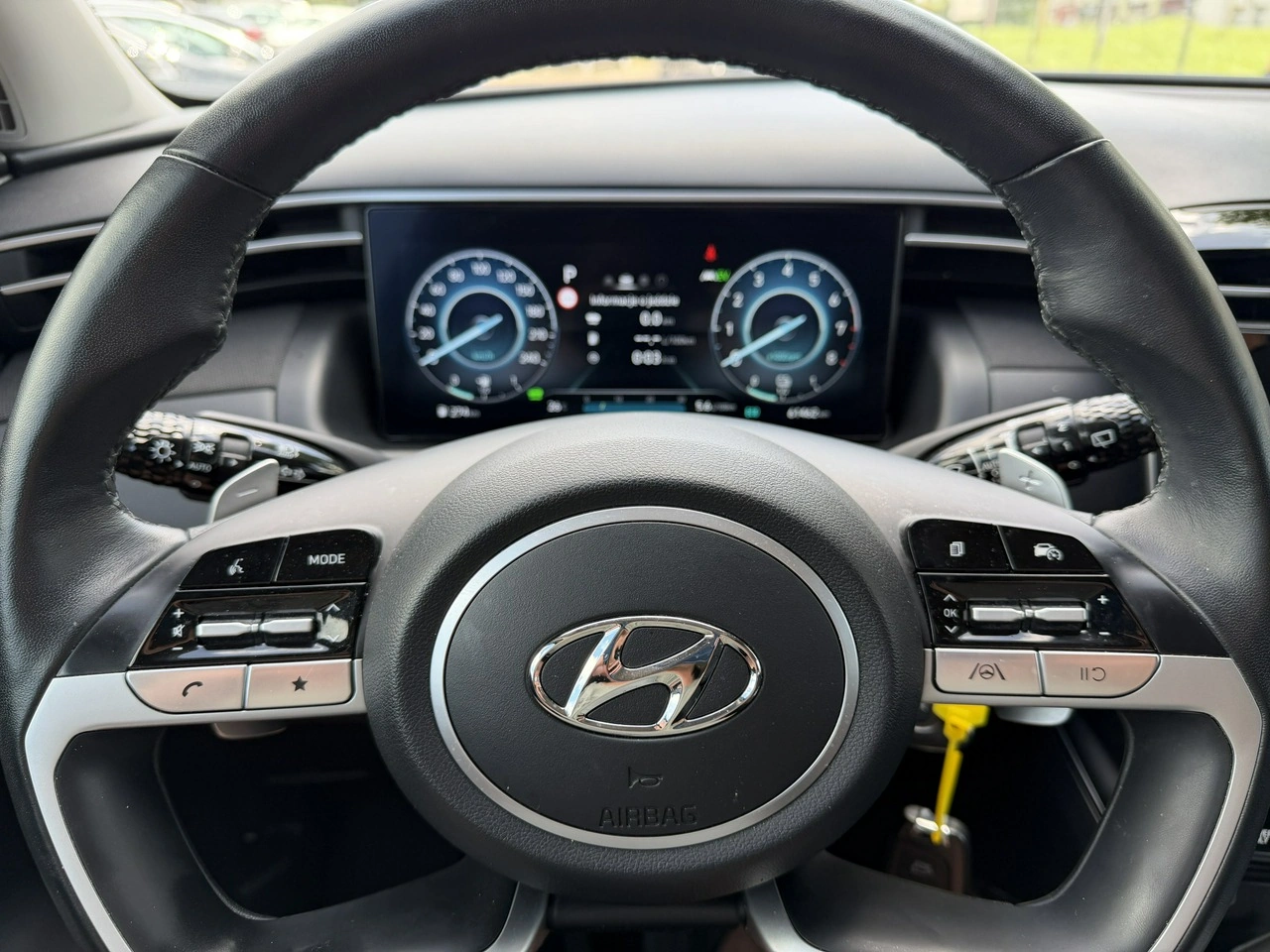 Hyundai Tucson - Zdjęcie 8