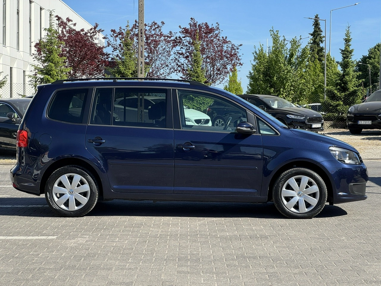 Volkswagen Touran - Zdjęcie 9
