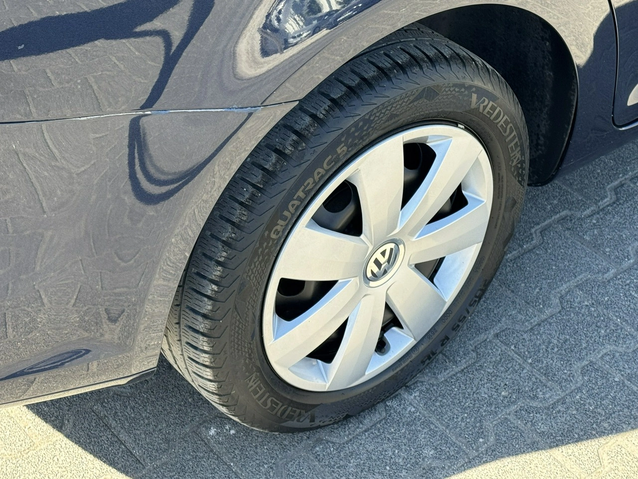 Volkswagen Touran - Zdjęcie 14