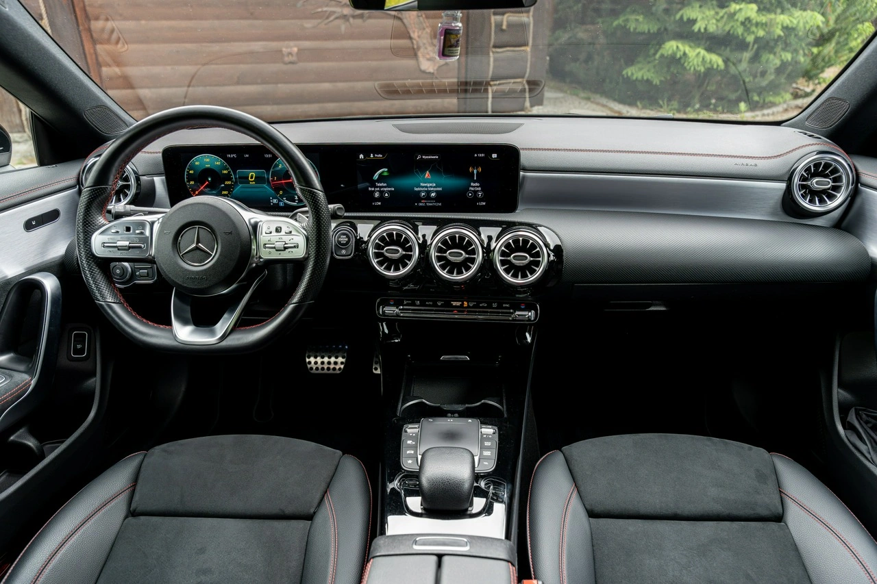 Mercedes CLA 200 - Zdjęcie 59
