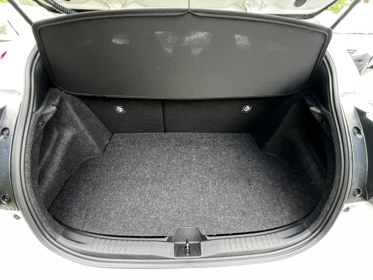 Toyota Yaris - Zdjęcie 18