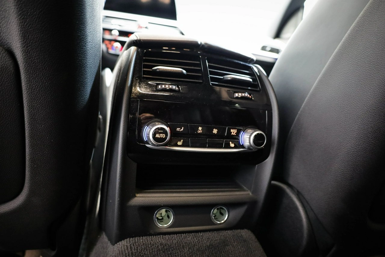 BMW 6GT - Zdjęcie 27