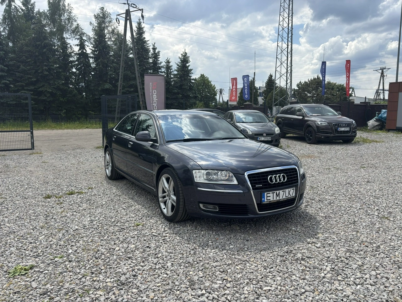 Audi A8 - Zdjęcie 12