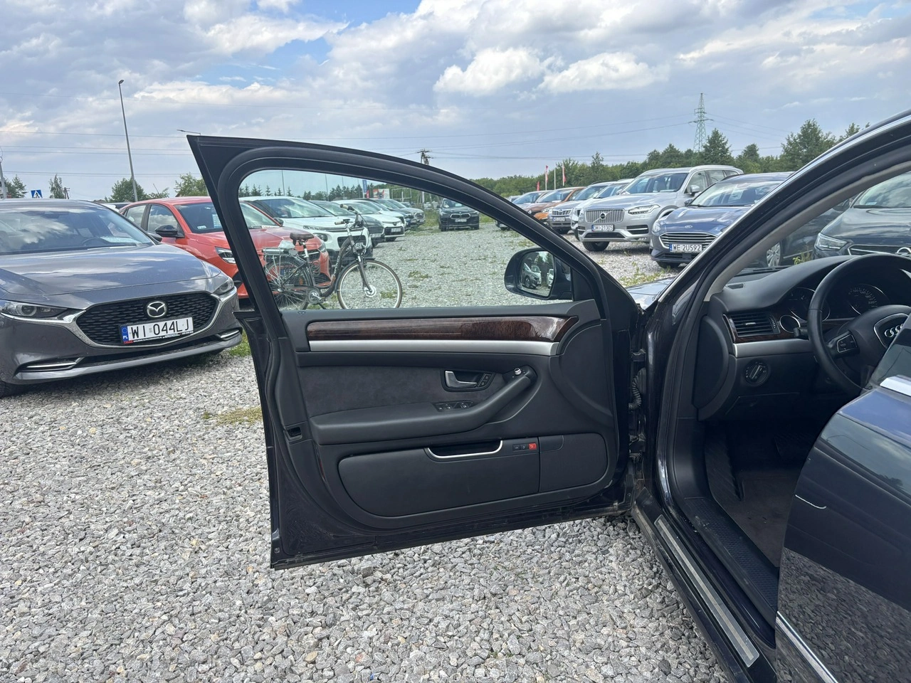 Audi A8 - Zdjęcie 14