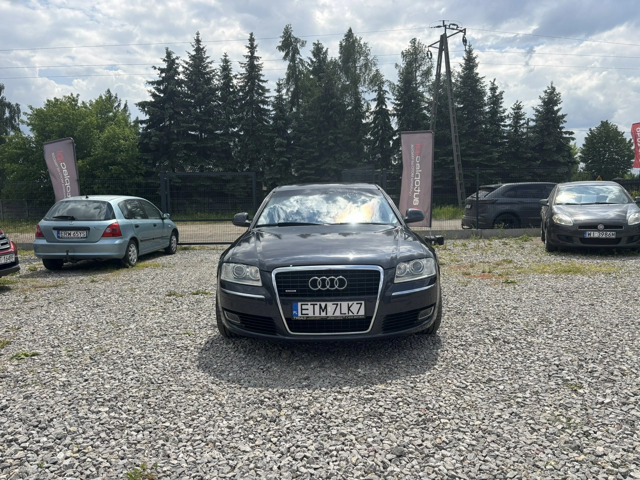 Audi A8 - Zdjęcie 1