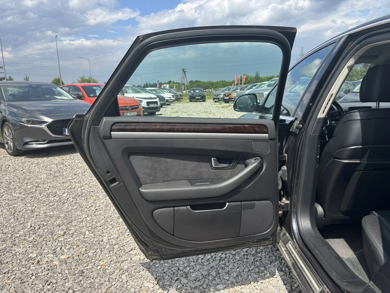 Audi A8 - Zdjęcie 28
