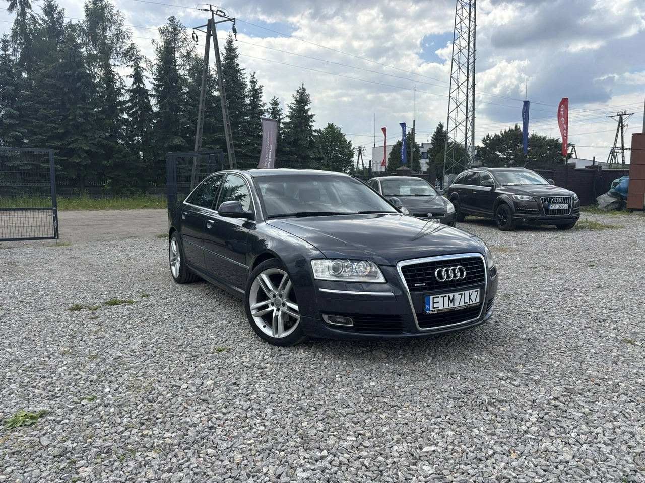 Audi A8 - Zdjęcie 2