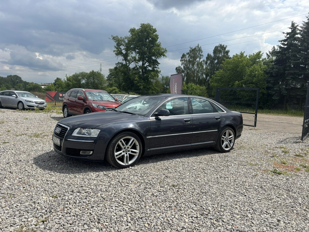 Audi A8 - Zdjęcie 4