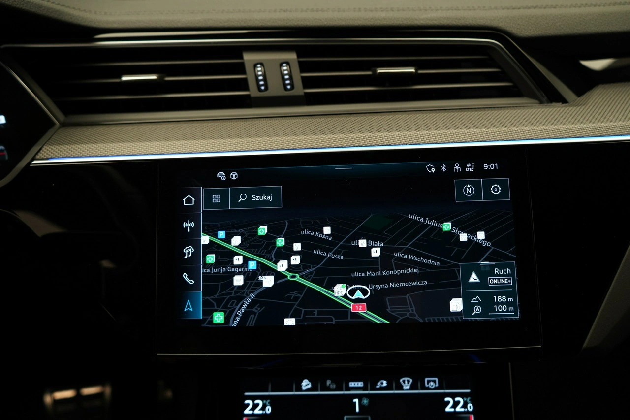 Audi SQ8 e-tron - Zdjęcie 30