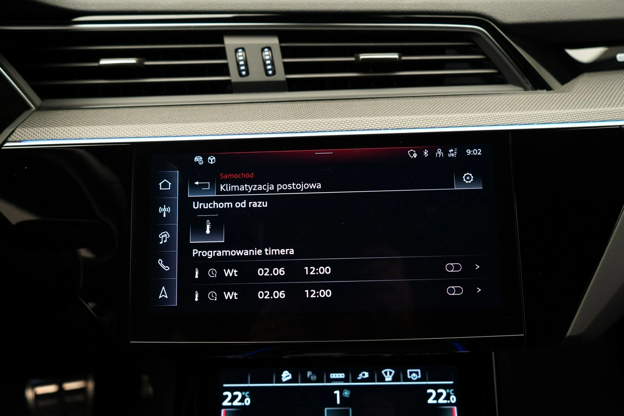 Audi SQ8 e-tron - Zdjęcie 37