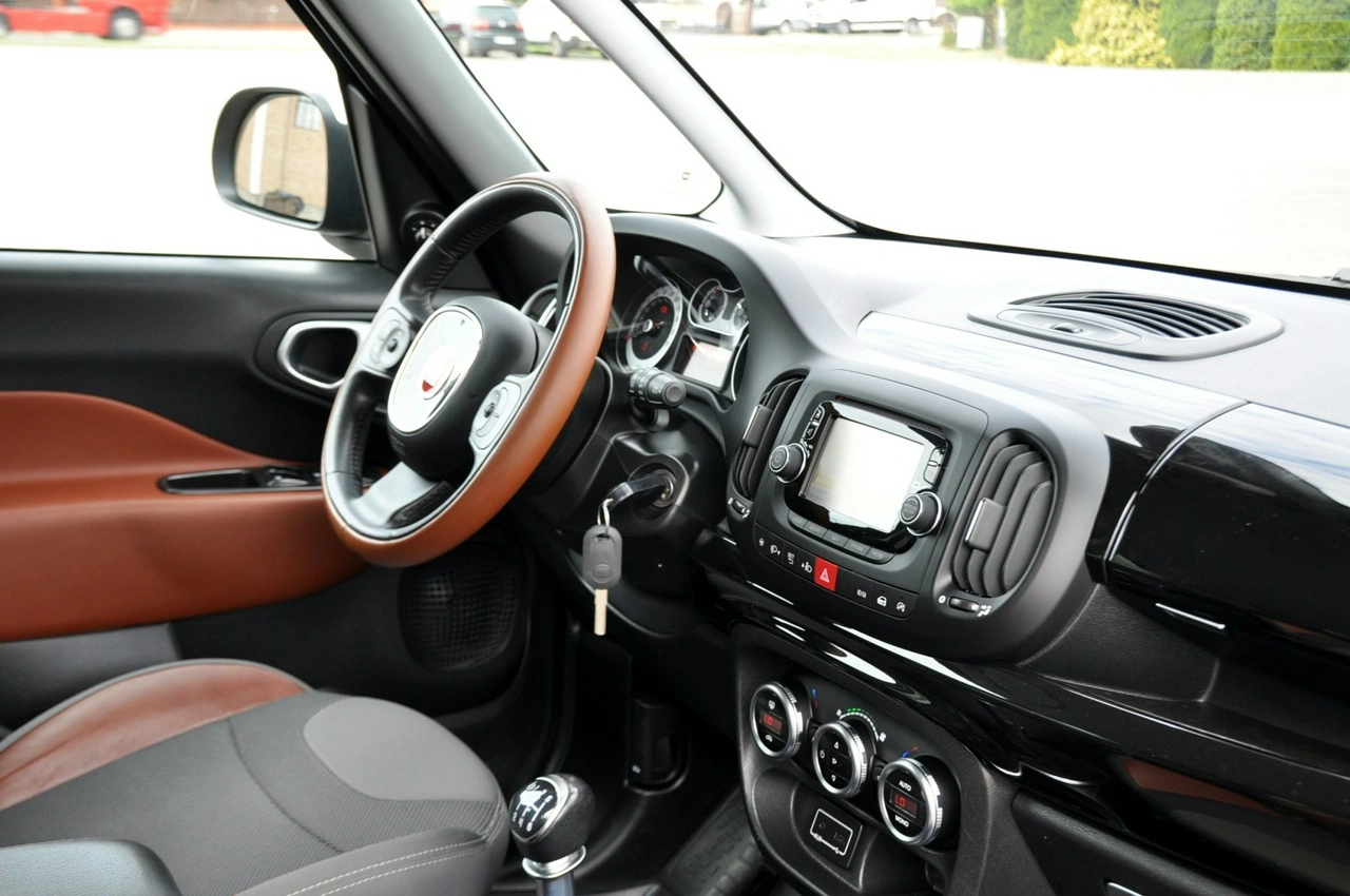 Fiat 500L - Zdjęcie 17