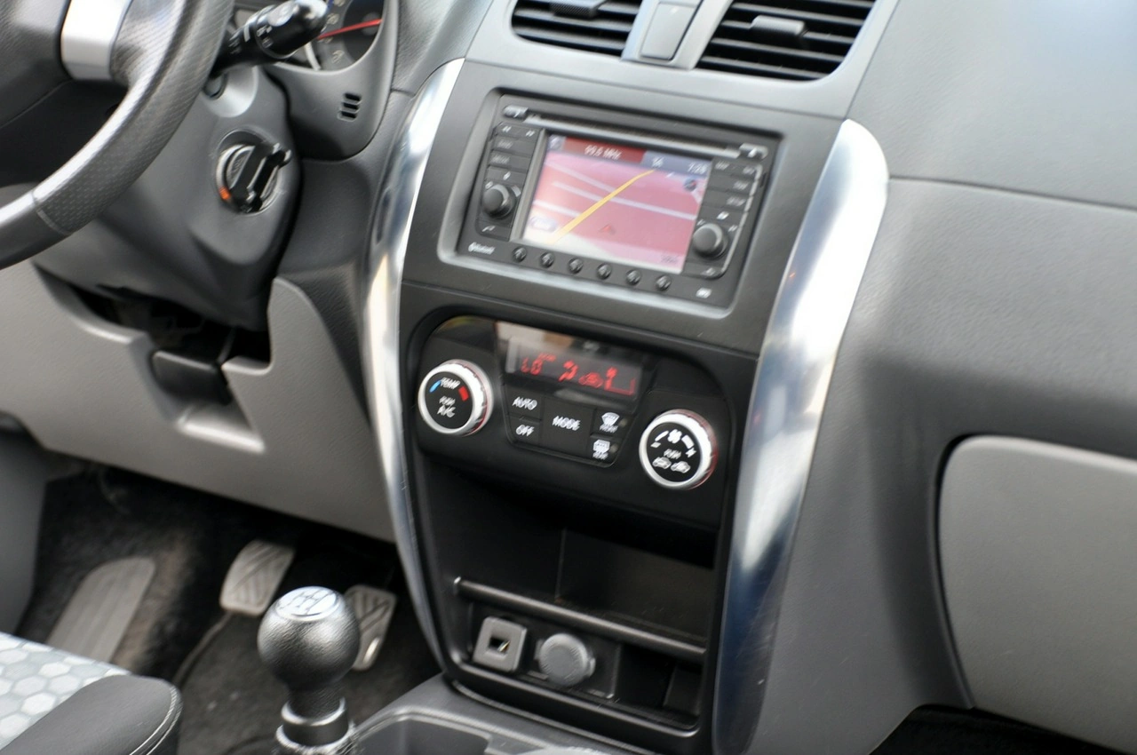 Suzuki SX4 - Zdjęcie 26