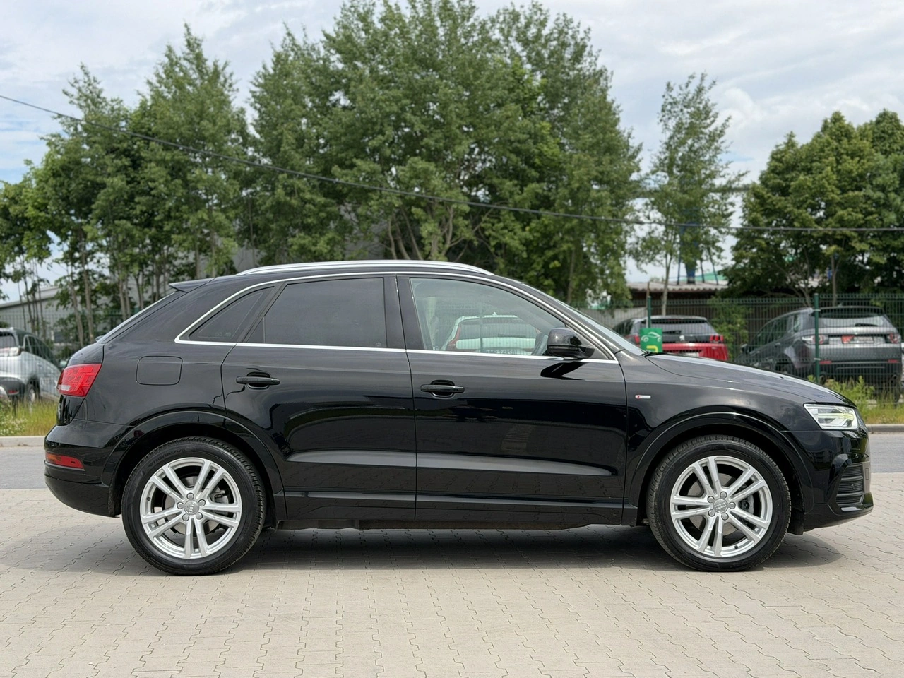Audi Q3 - Zdjęcie 12