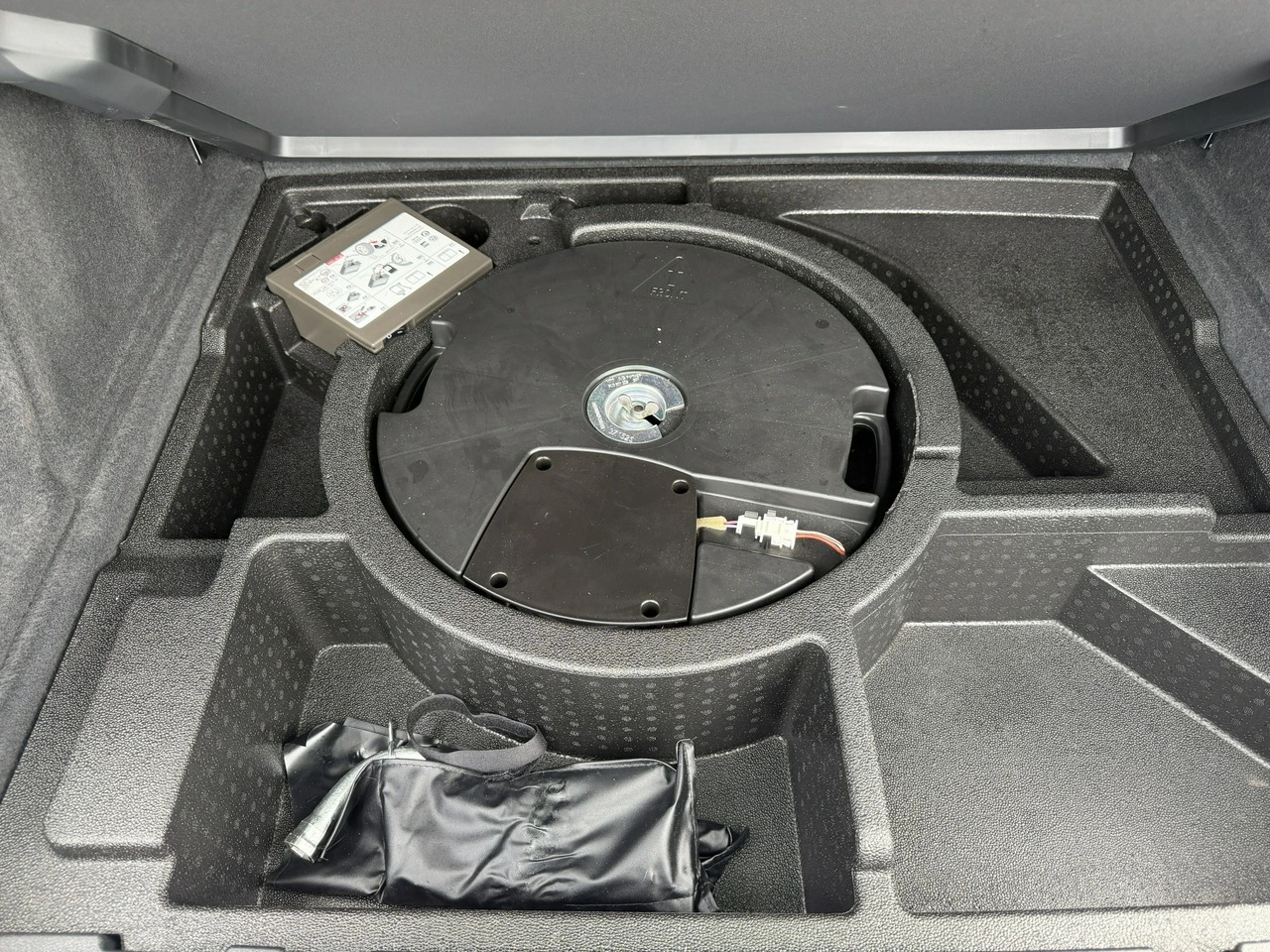 Audi Q3 - Zdjęcie 38