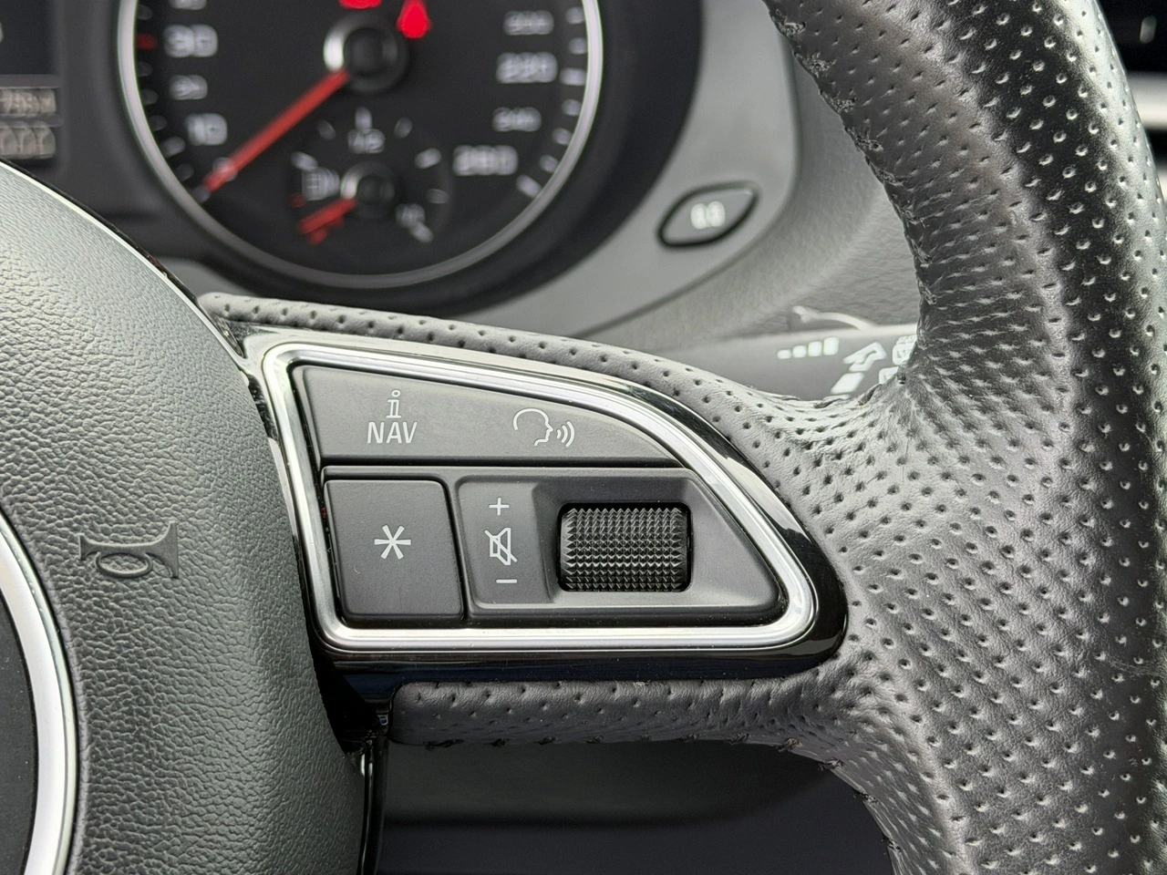 Audi Q3 - Zdjęcie 22